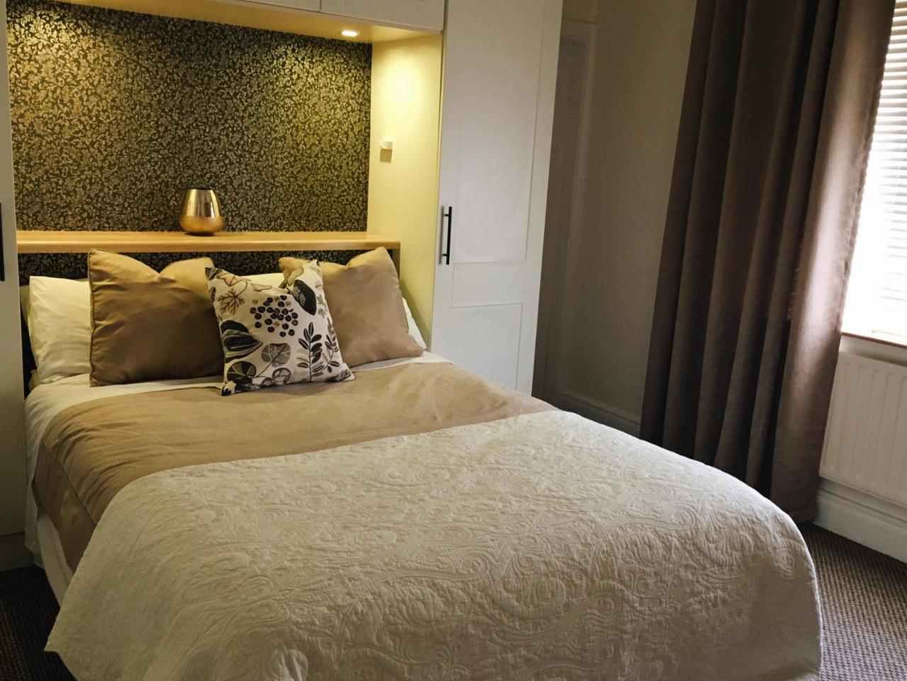 Abbeyvilla Guesthouse Room Only 어데어 외부 사진
